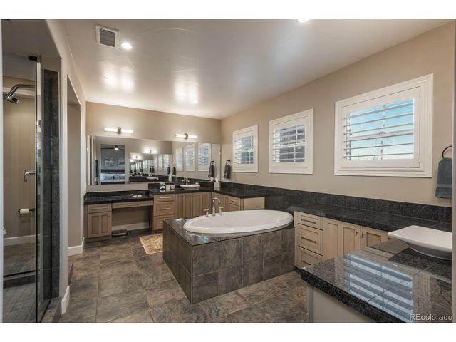 237 Maplehurst Dr, Highlands Ranch, CO 80126