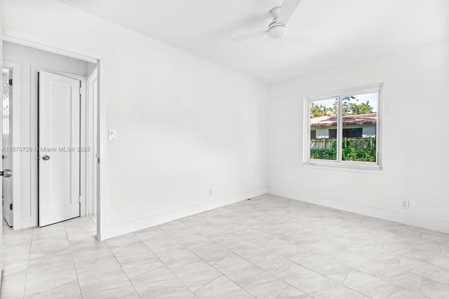 1121 SW 18th Ct, Fort Lauderdale, FL 33315