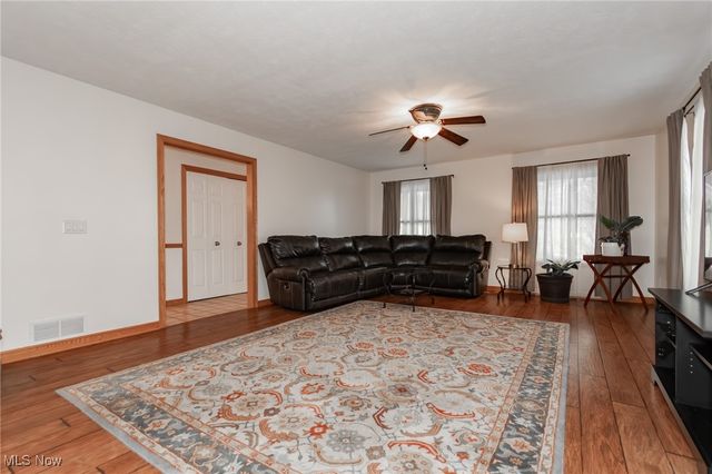 7535 Hopkins Road, Mentor, OH 44060