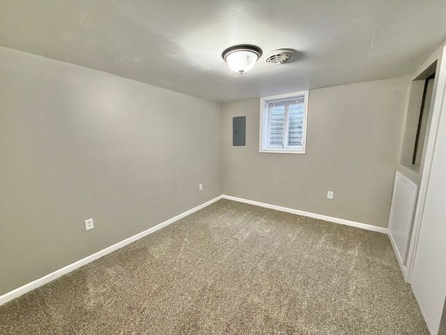 2703 18th Avenue, Rockford, IL 61108