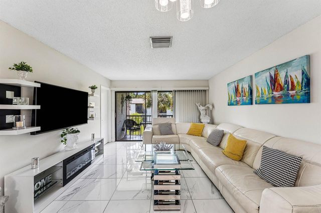 3220 Frederick Boulevard 49u, Delray Beach, FL 33483