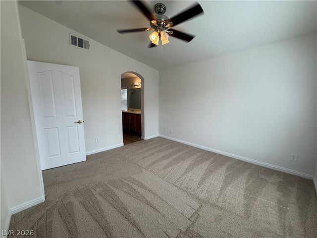 1136 Volcanic Garden Court 101, Las Vegas, NV 89183