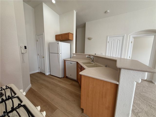 1136 Volcanic Garden Court 101, Las Vegas, NV 89183