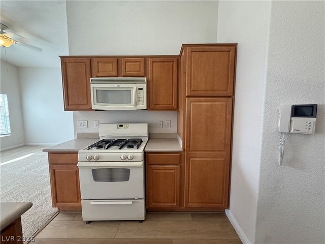 1136 Volcanic Garden Court 101, Las Vegas, NV 89183