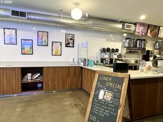 526 Nw 23rd Ave, Portland, OR 97210