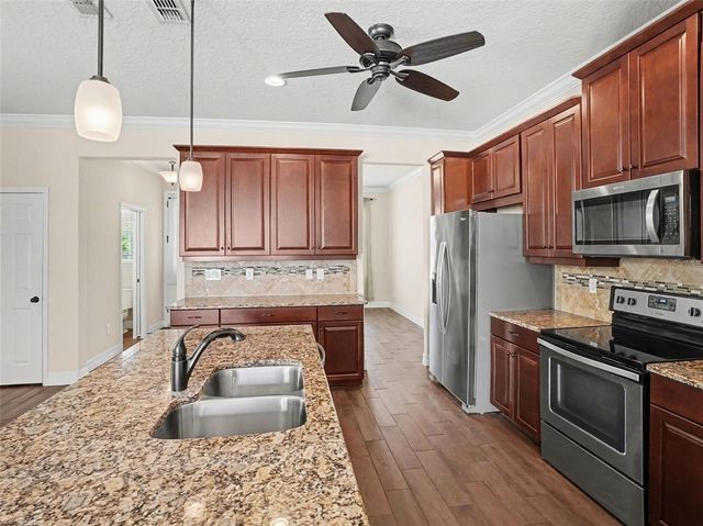 8143 CADMAN STREET, Orlando, FL 32832