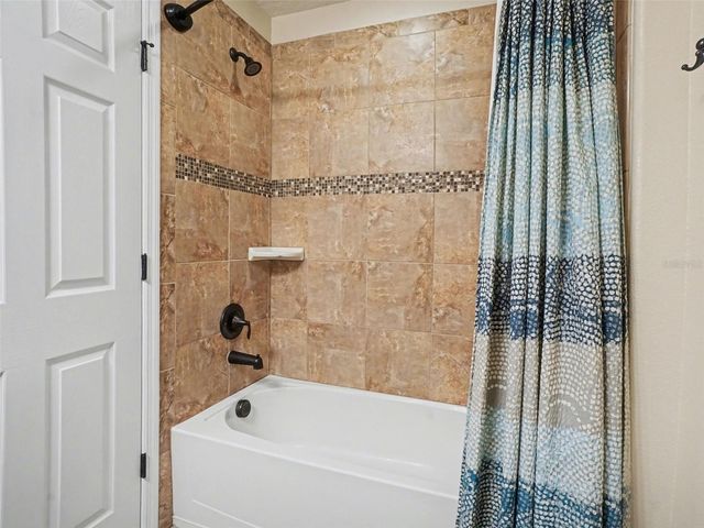 8143 CADMAN STREET, Orlando, FL 32832