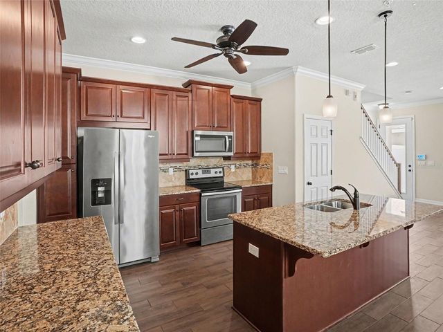 8143 CADMAN STREET, Orlando, FL 32832