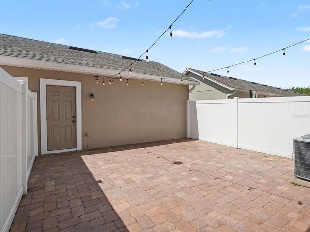 8143 CADMAN STREET, Orlando, FL 32832