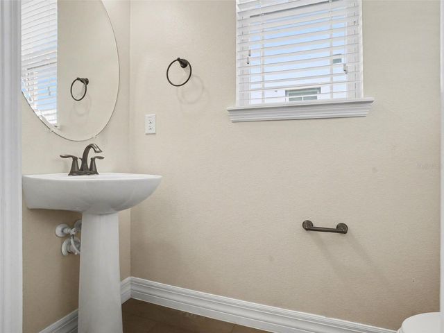 8143 CADMAN STREET, Orlando, FL 32832