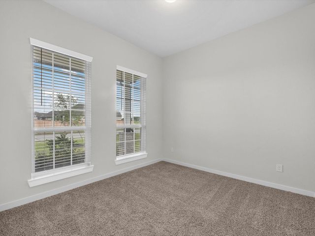 10807 Youngquist Drive, Mont Belvieu, TX 77535