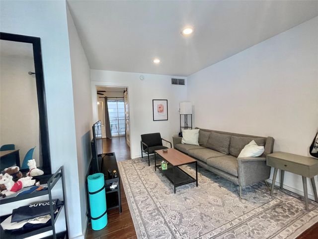 412 Pacific Street 12E, Houston, TX 77006