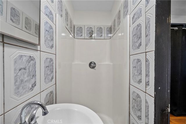 1847 w. 48th Street, Los Angeles, CA 90062