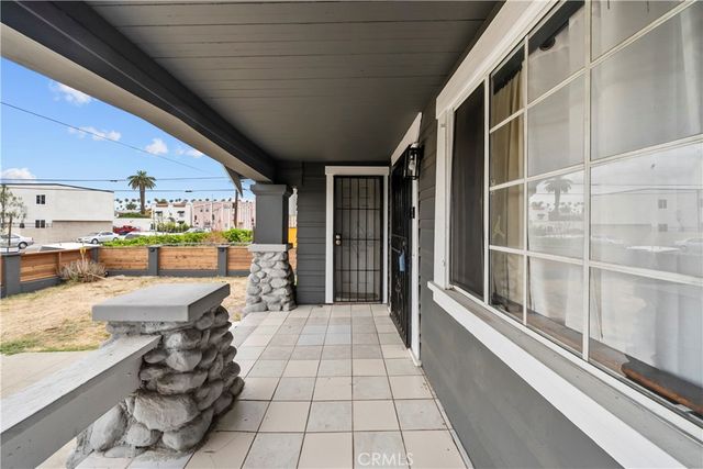 1847 w. 48th Street, Los Angeles, CA 90062