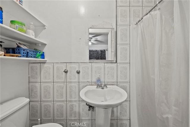 1847 w. 48th Street, Los Angeles, CA 90062