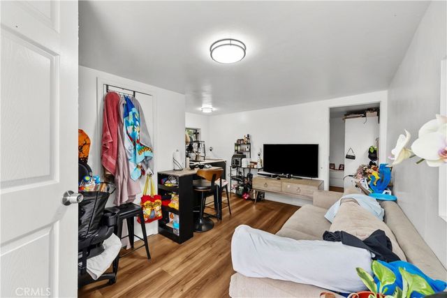 1847 w. 48th Street, Los Angeles, CA 90062