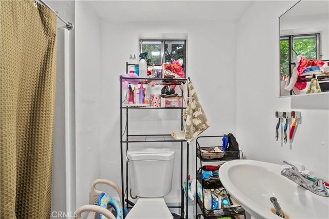 1847 w. 48th Street, Los Angeles, CA 90062