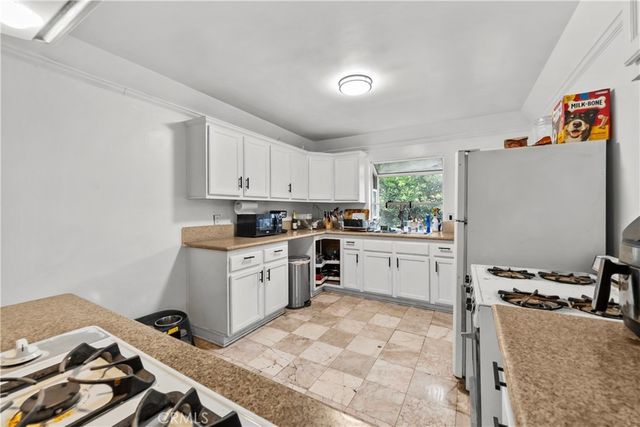 1847 w. 48th Street, Los Angeles, CA 90062