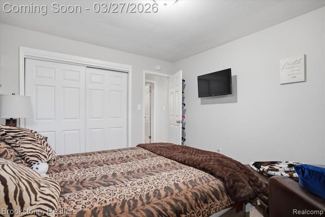 1976 Goulson Avenue, Warren, MI 48091