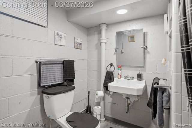 1976 Goulson Avenue, Warren, MI 48091