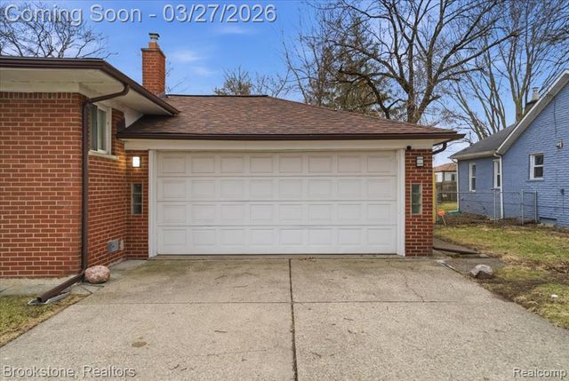 1976 Goulson Avenue, Warren, MI 48091