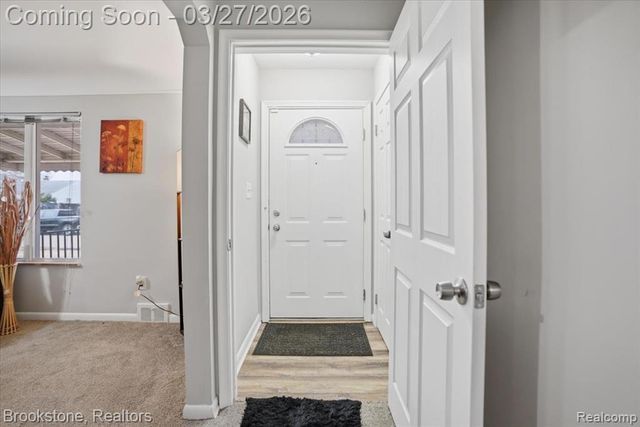 1976 Goulson Avenue, Warren, MI 48091