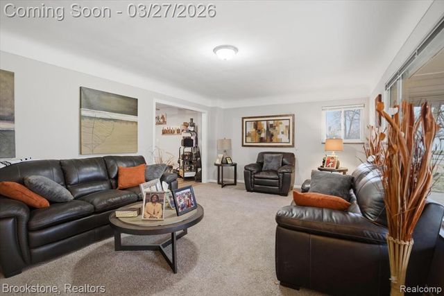 1976 Goulson Avenue, Warren, MI 48091