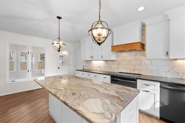 7349 S Mitchell S Court, Villa Rica, GA 30180