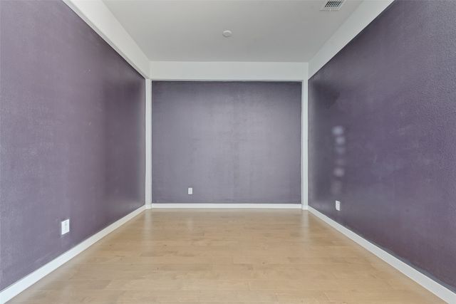 253 Coyote Creek Drive, Lavon, TX 75166