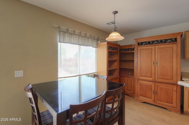 1453 W ROOSEVELT Avenue, Coolidge, AZ 85128