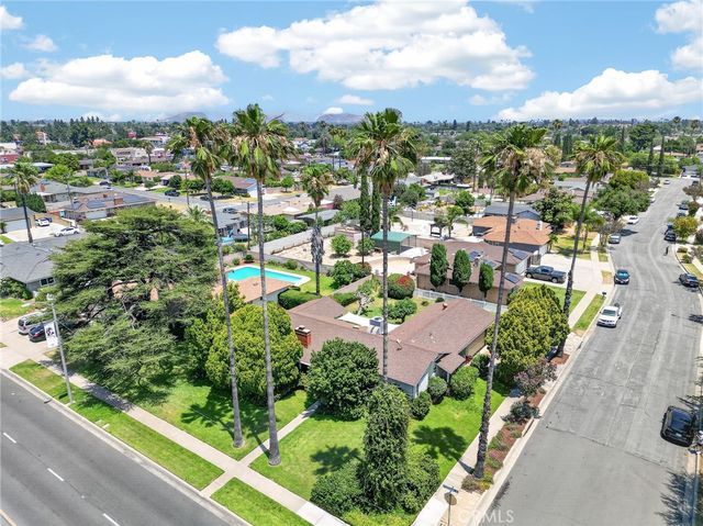 977 N Riverside, Rialto, CA 92376