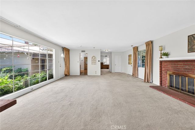 977 N Riverside, Rialto, CA 92376