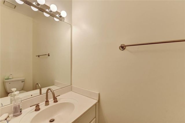 435 Leasingham Way, Duluth, GA 30097