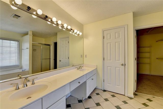 435 Leasingham Way, Duluth, GA 30097