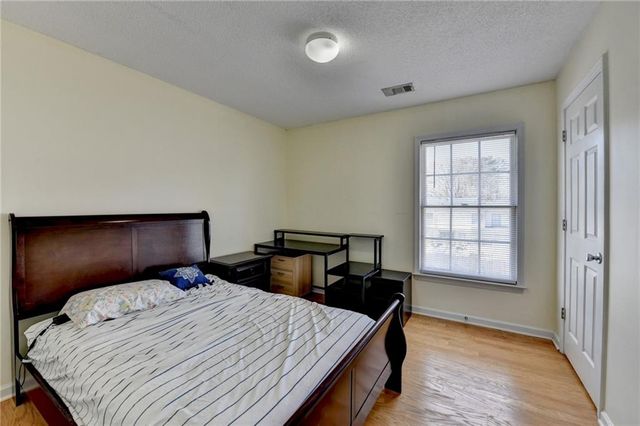 435 Leasingham Way, Duluth, GA 30097