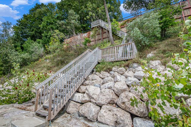 2578 Lakeshore Drive, Saugatuck Twp, MI 49408