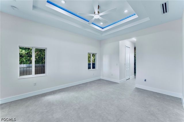 2903 4th ST SW, Lehigh Acres, FL 33976