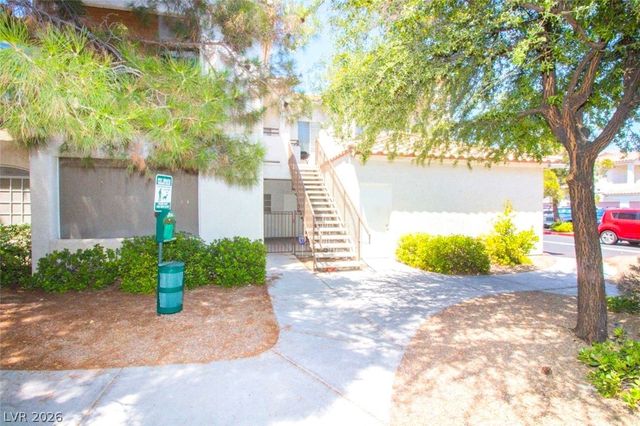 1300 South Arlington Street 106, Las Vegas, NV 89104