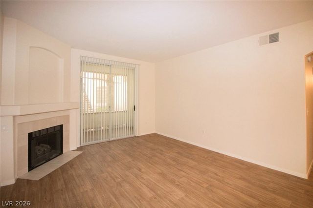 1300 South Arlington Street 106, Las Vegas, NV 89104