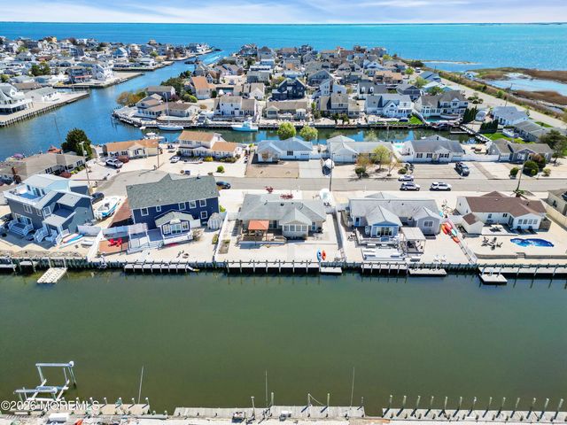 1203 Penguin Court, Forked River, NJ 08731