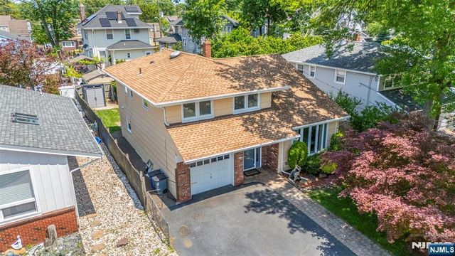 166 Dumont Avenue, Dumont, NJ 07628