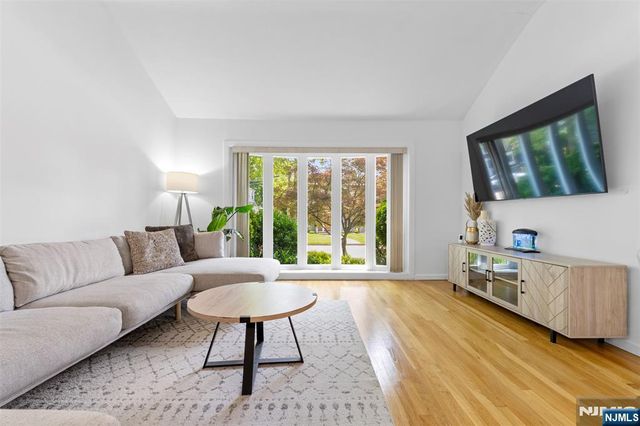166 Dumont Avenue, Dumont, NJ 07628