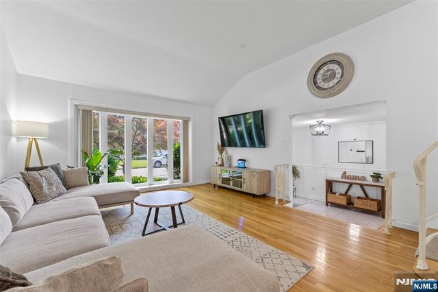 166 Dumont Avenue, Dumont, NJ 07628