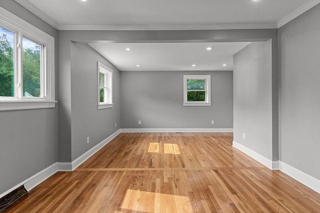 249 Barneyville Rd, Swansea, MA 02777