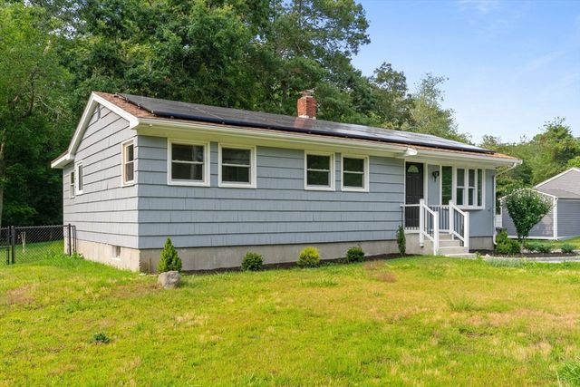 249 Barneyville Rd, Swansea, MA 02777