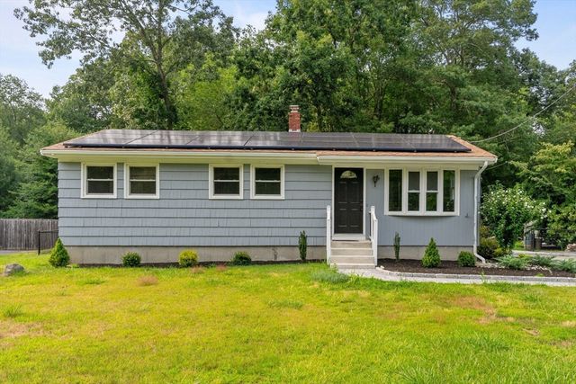 249 Barneyville Rd, Swansea, MA 02777