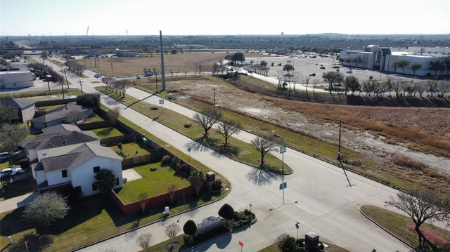 2503 Marlin Drive, Texas City, TX 77591