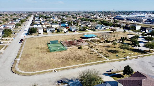 2503 Marlin Drive, Texas City, TX 77591