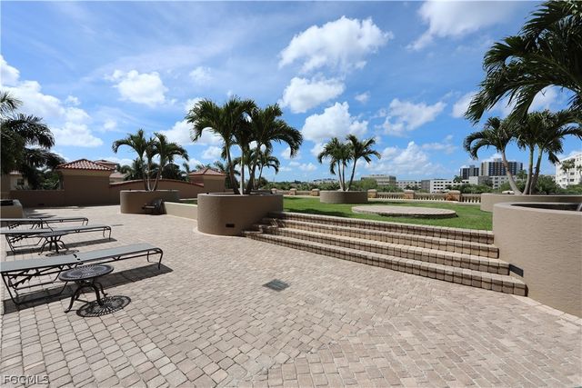 2104 W First ST 3204, Fort Myers, FL 33901
