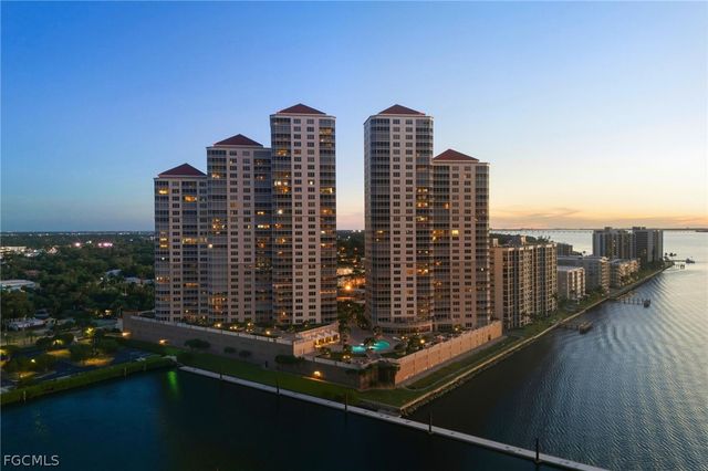 2104 W First ST 3204, Fort Myers, FL 33901